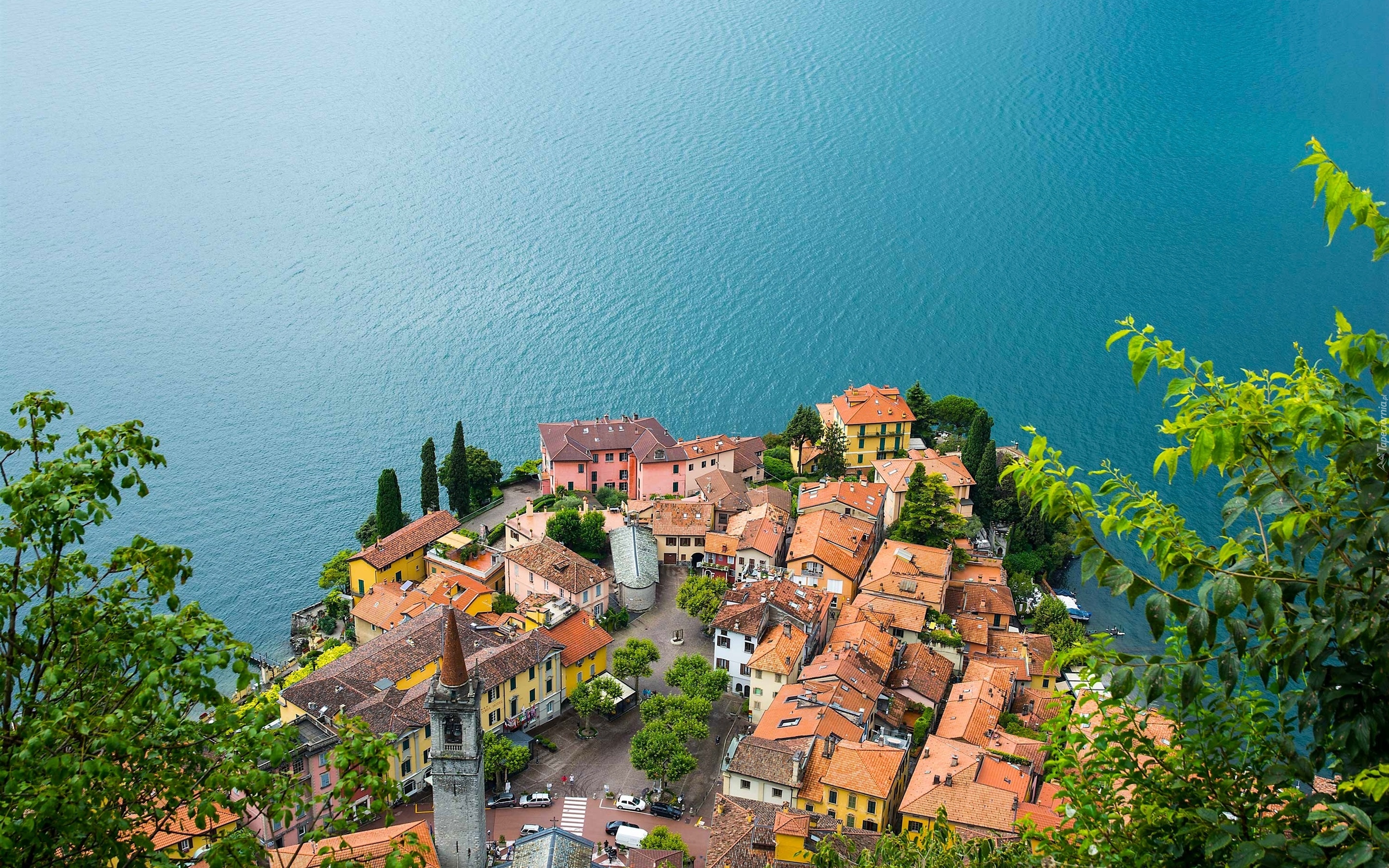 Włochy, Jezioro Como, Miasteczko, Varenna, Domy