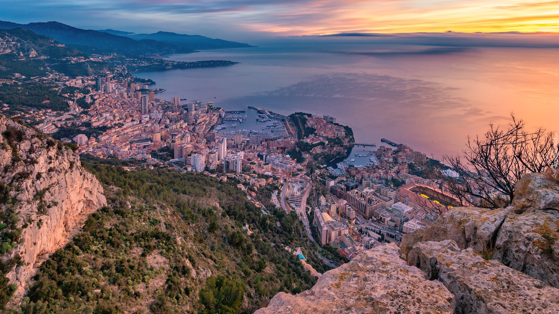 Morze Śródziemne, Zachód słońca, Domy, Monako