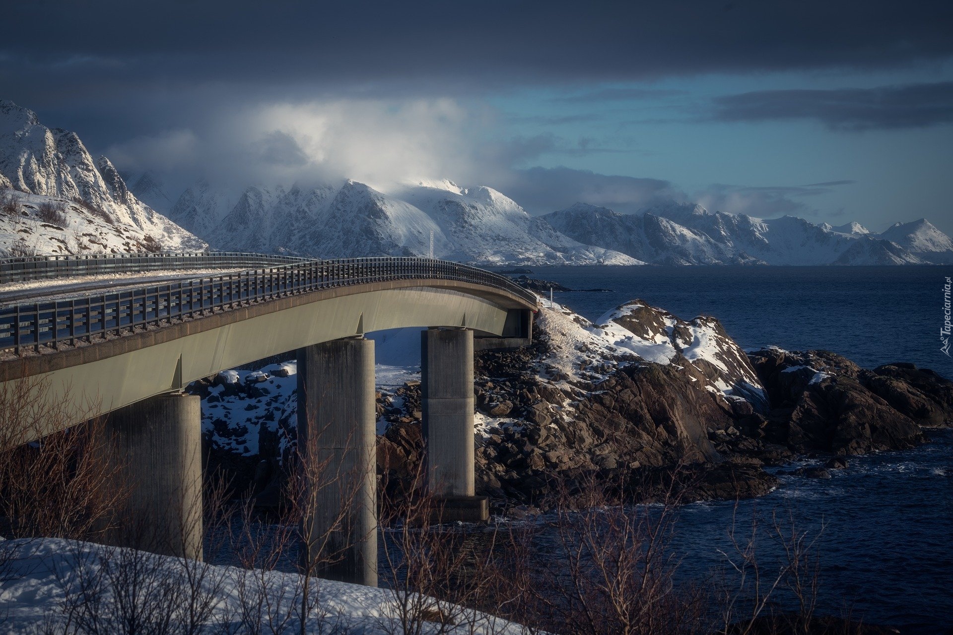 Most, Góry, Lofoty, Norwegia, Zima