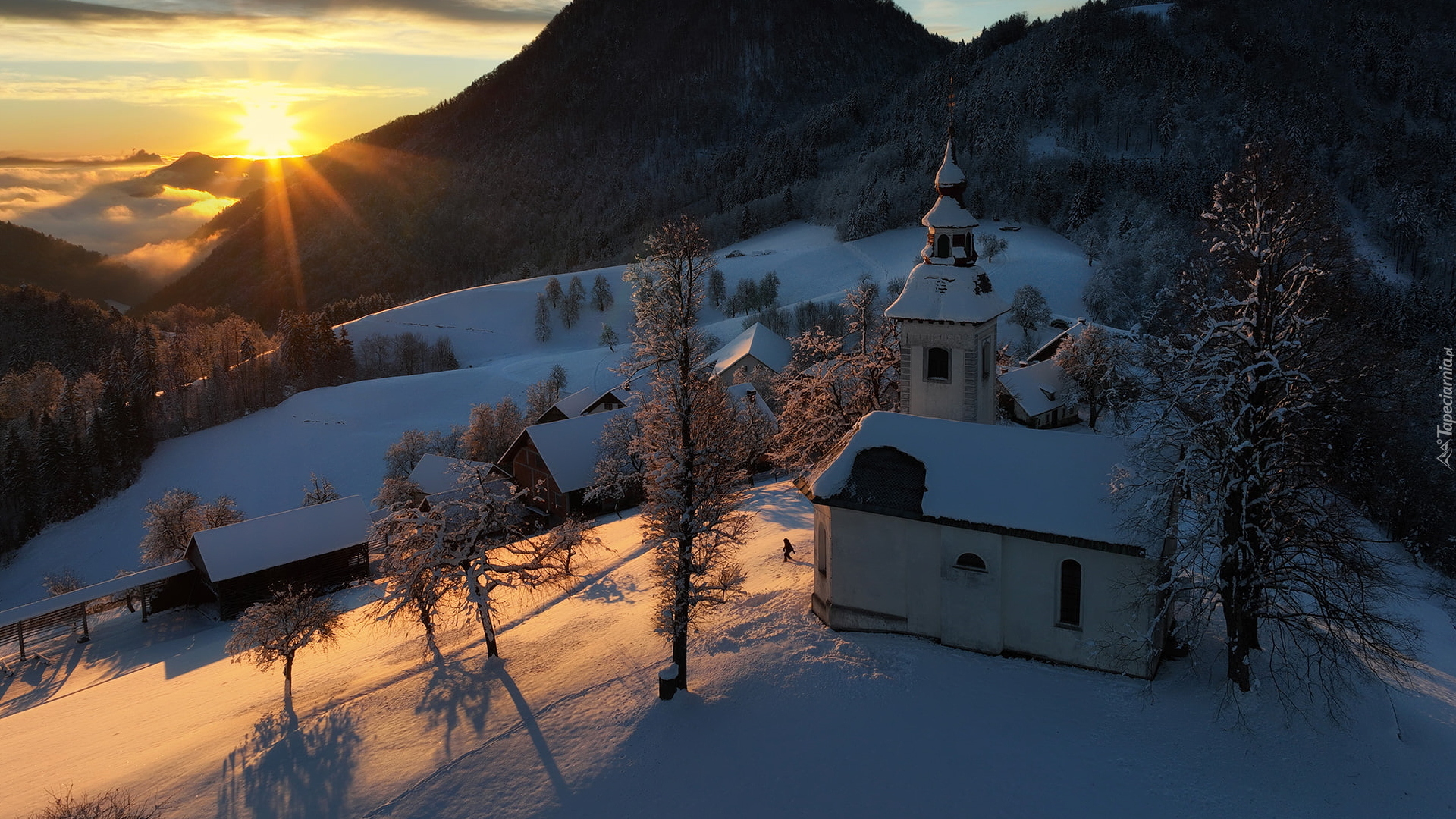 Zima, Góry, Drzewa, Kościół, Gmina Skofja Loka, Słowenia