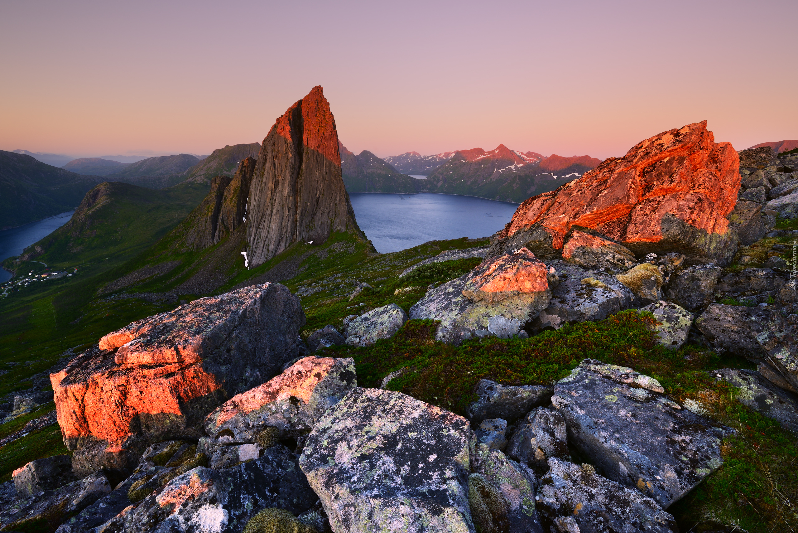 Góry, Skały, Morze, Wyspa Senja, Norwegia
