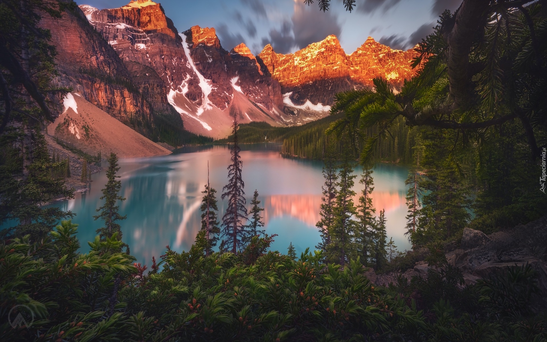 Kanada, Park Narodowy Banff, Góry, Jezioro Moraine, Lasy, Drzewa, Roślinność, Odbicie