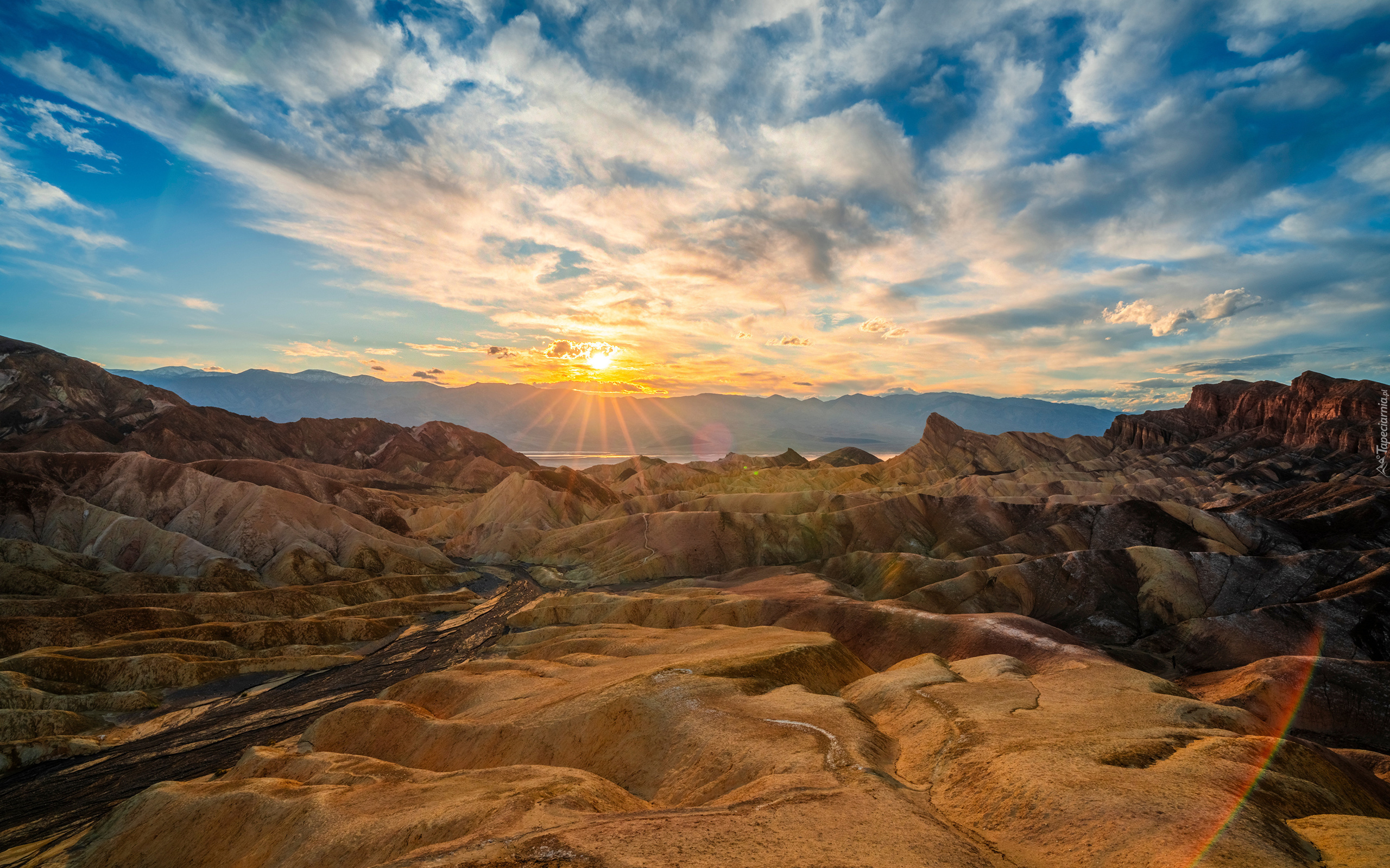 Stany Zjednoczone, Kalifornia, Góry, Skały, Zachód słońca, Promienie, Park Narodowy Death Valley