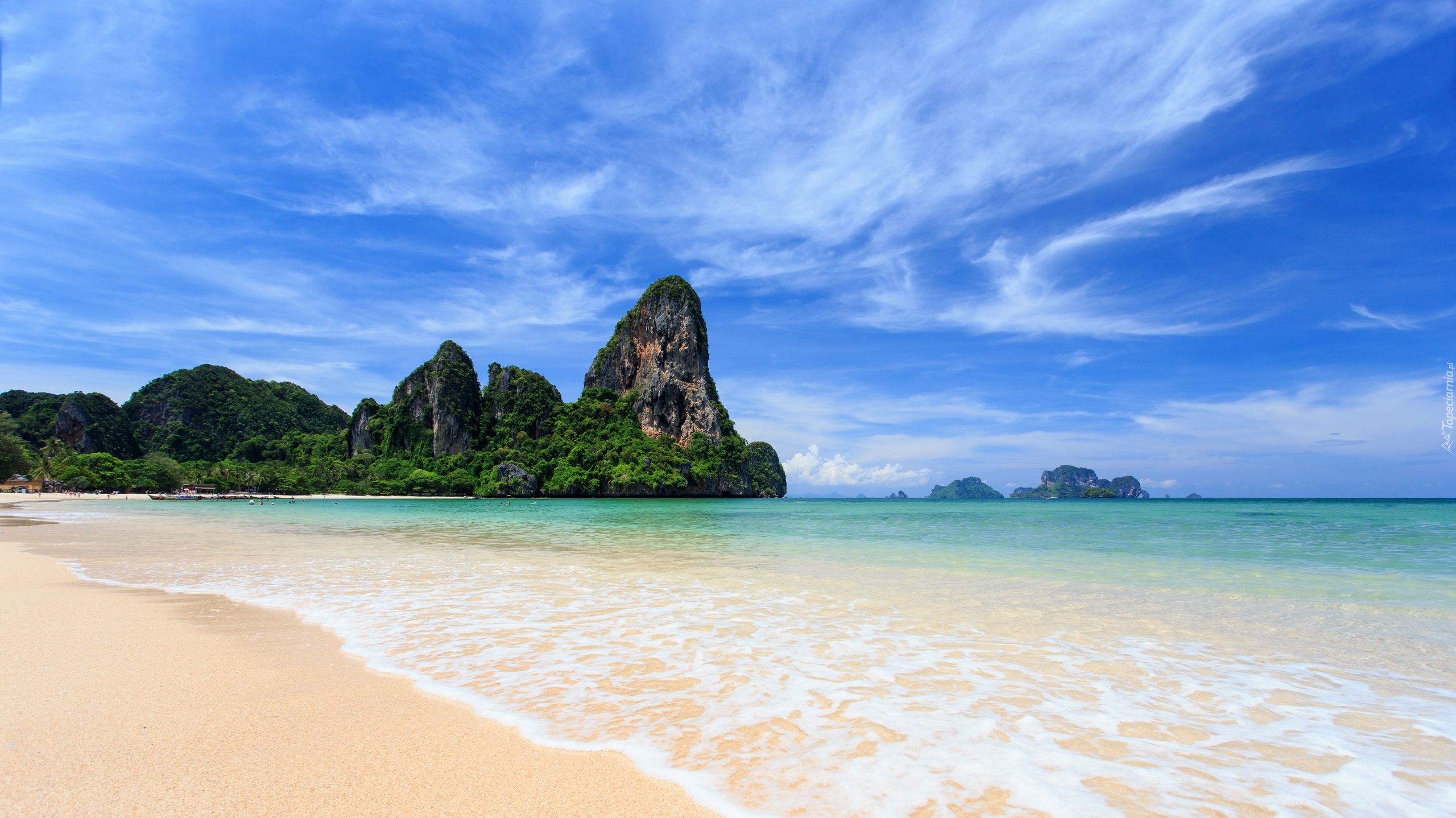 Morze Andamańskie, Plaża Railay Beach, Skały, Prowincja Krabi, Tajlandia, Drzewa, Chmury