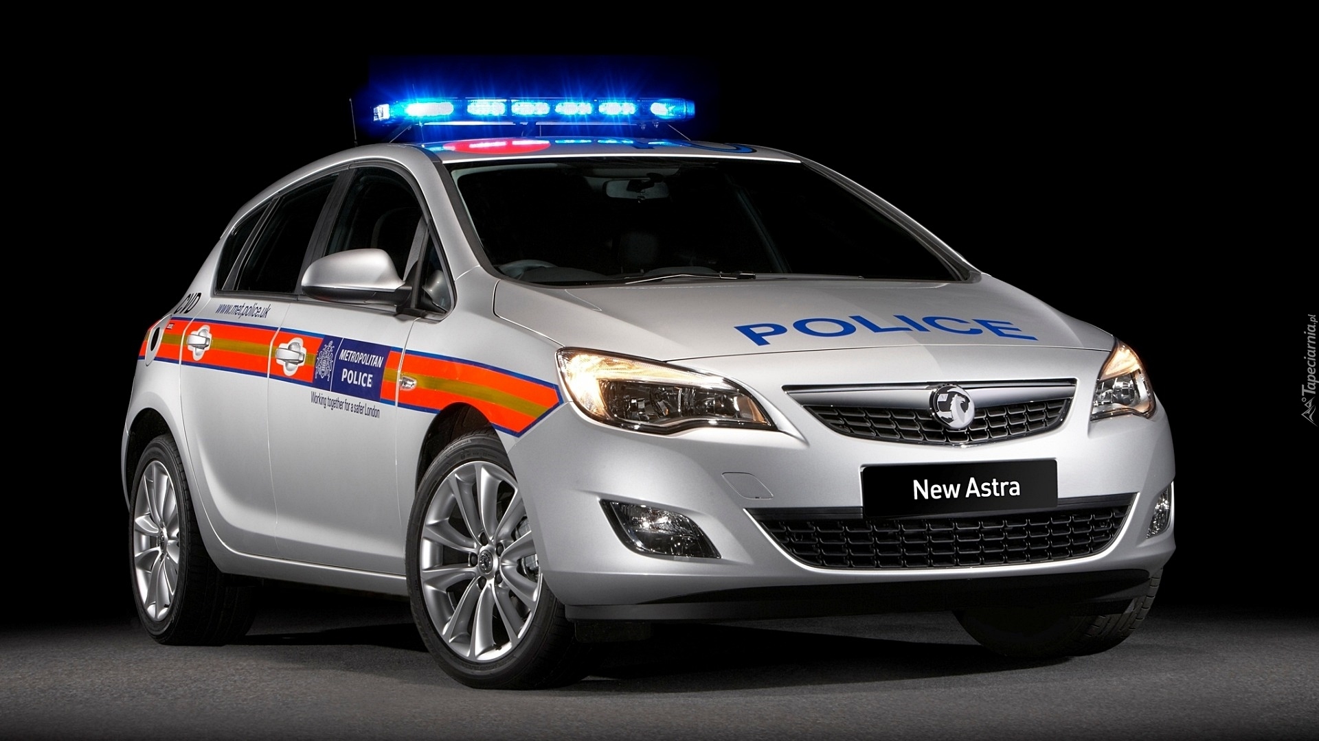 Policyjny, Vauxhall Astra, 2010