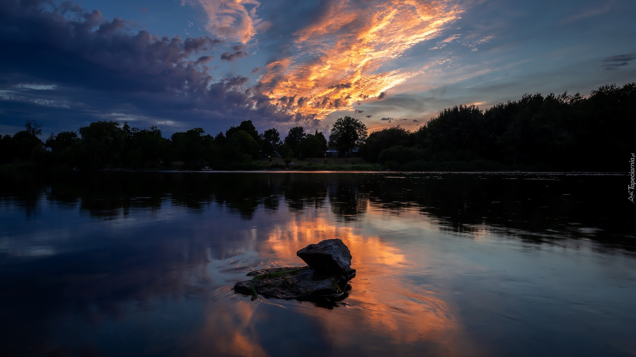 Rzeka Missisipi River, Drzewa, Chmury, Zachód słońca, Carleton Place, Prowincja Ontario, Kanada