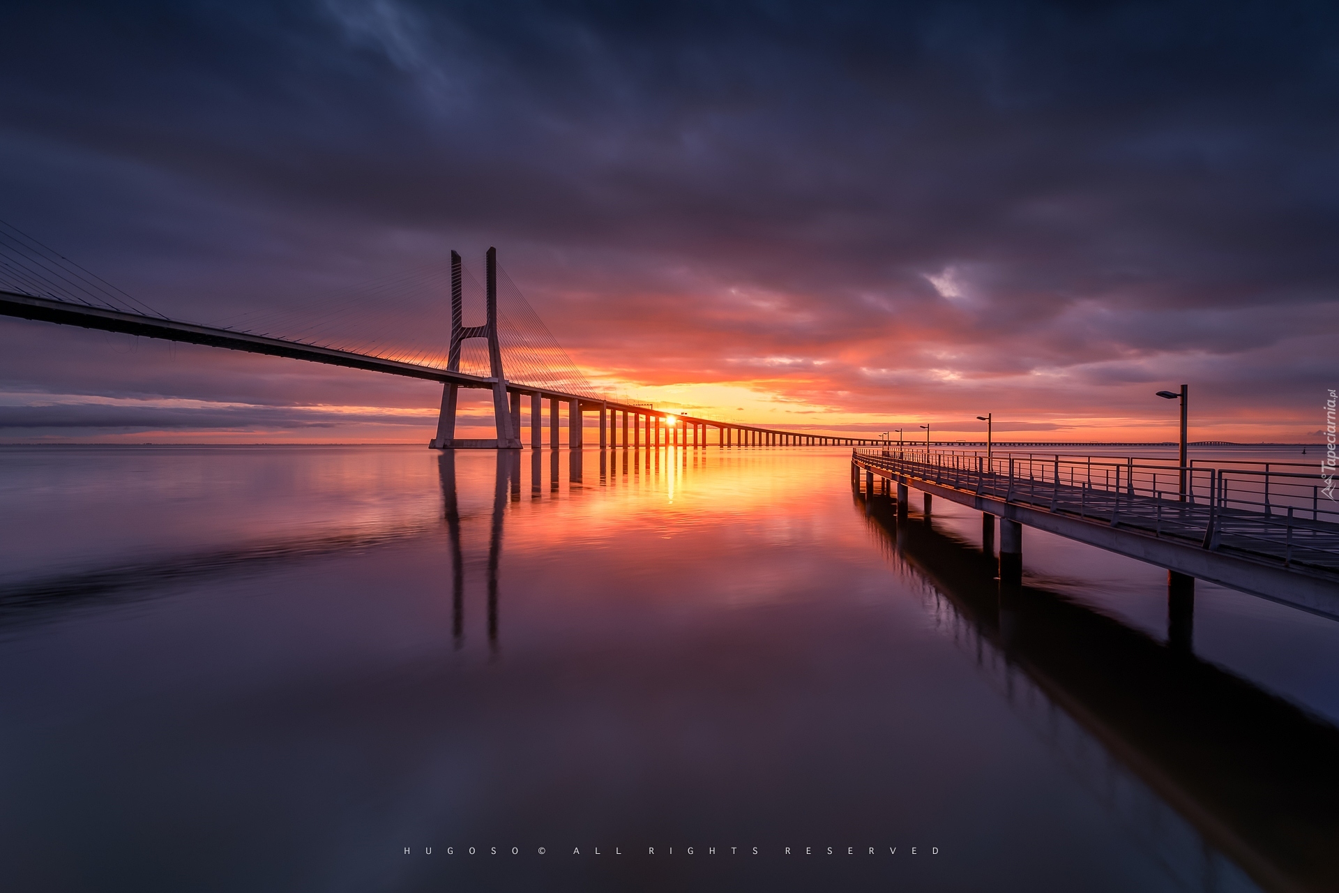 Rzeka Tag, Zachód słońca, Most, Vasco da Gama, Lizbona, Portugalia