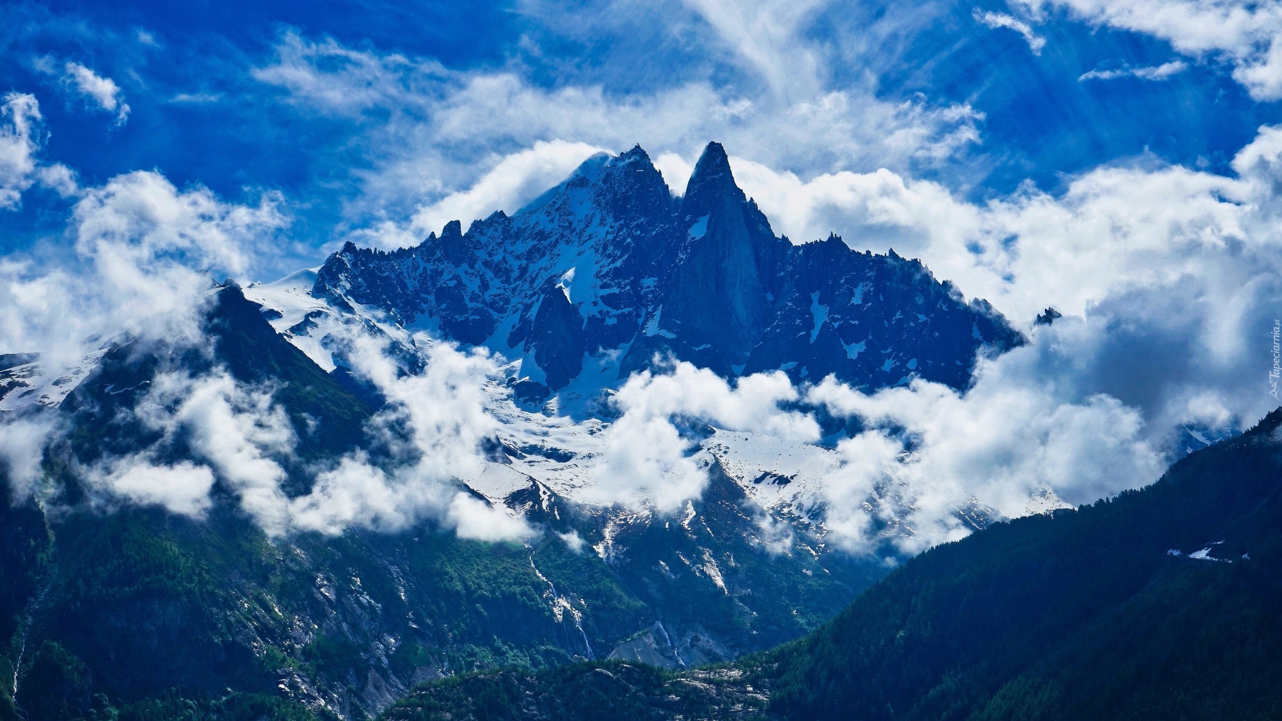 Góry, Szczyt, Dente del Gigante, Masyw Mont Blanc, Chmury, Francja
