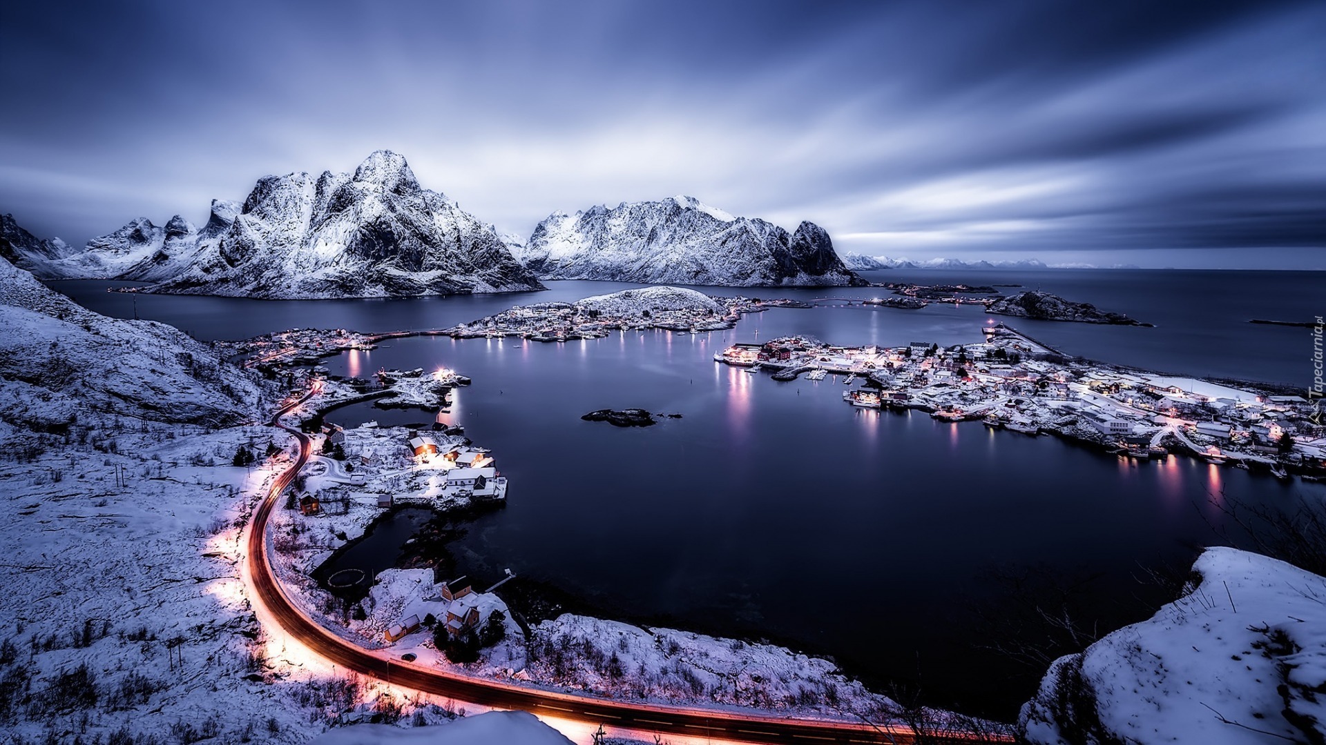 Norwegia, Lofoty, Wyspa Moskenesøya, Wioska Reine, Zima, Droga, Góry, Morze, Skały
