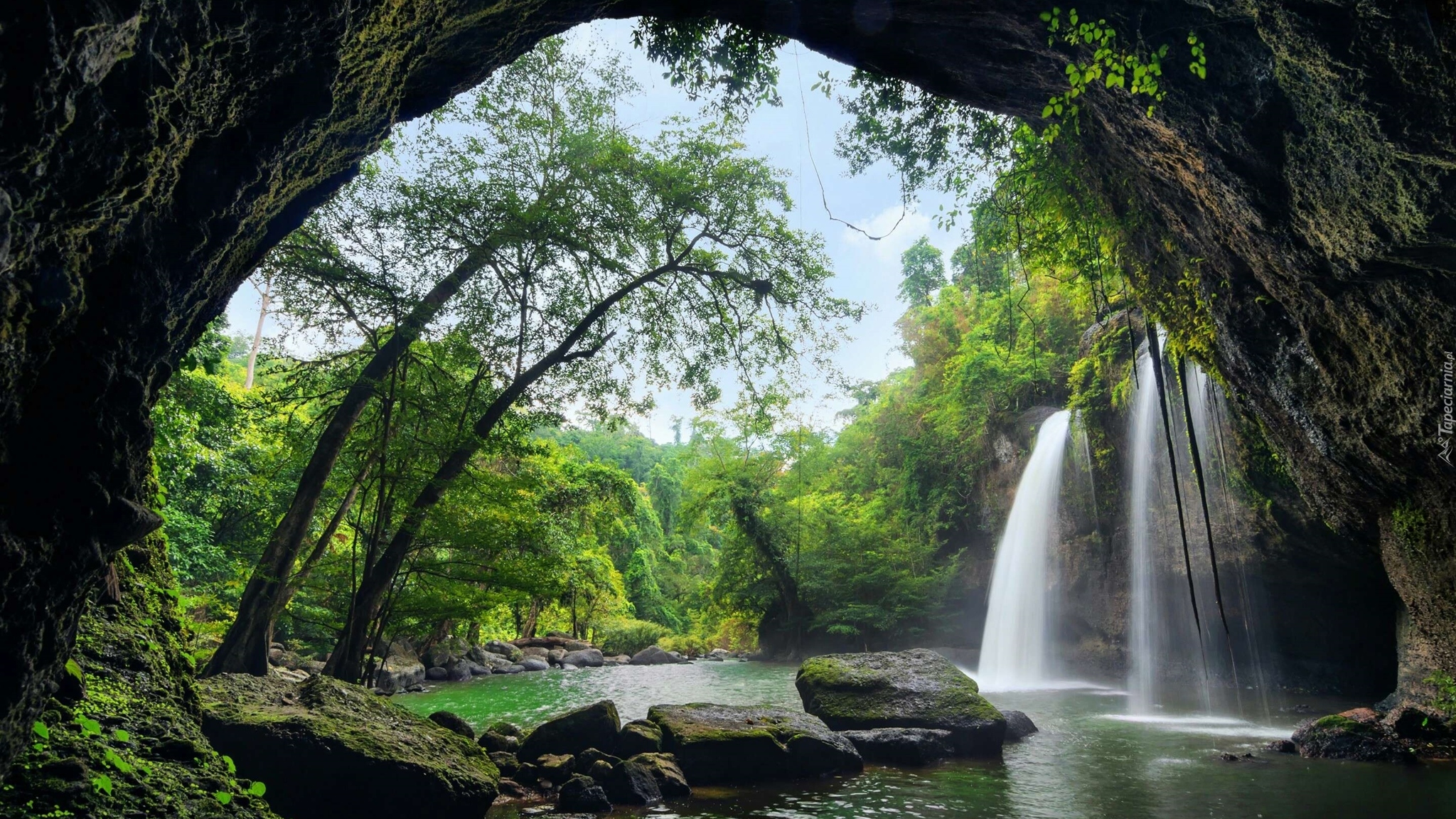Tajlandia, Wyżyna Korat, Park Narodowy Khau Yai, Wodospad Haew Suwat, Jaskinia, Kamienie, Drzewa