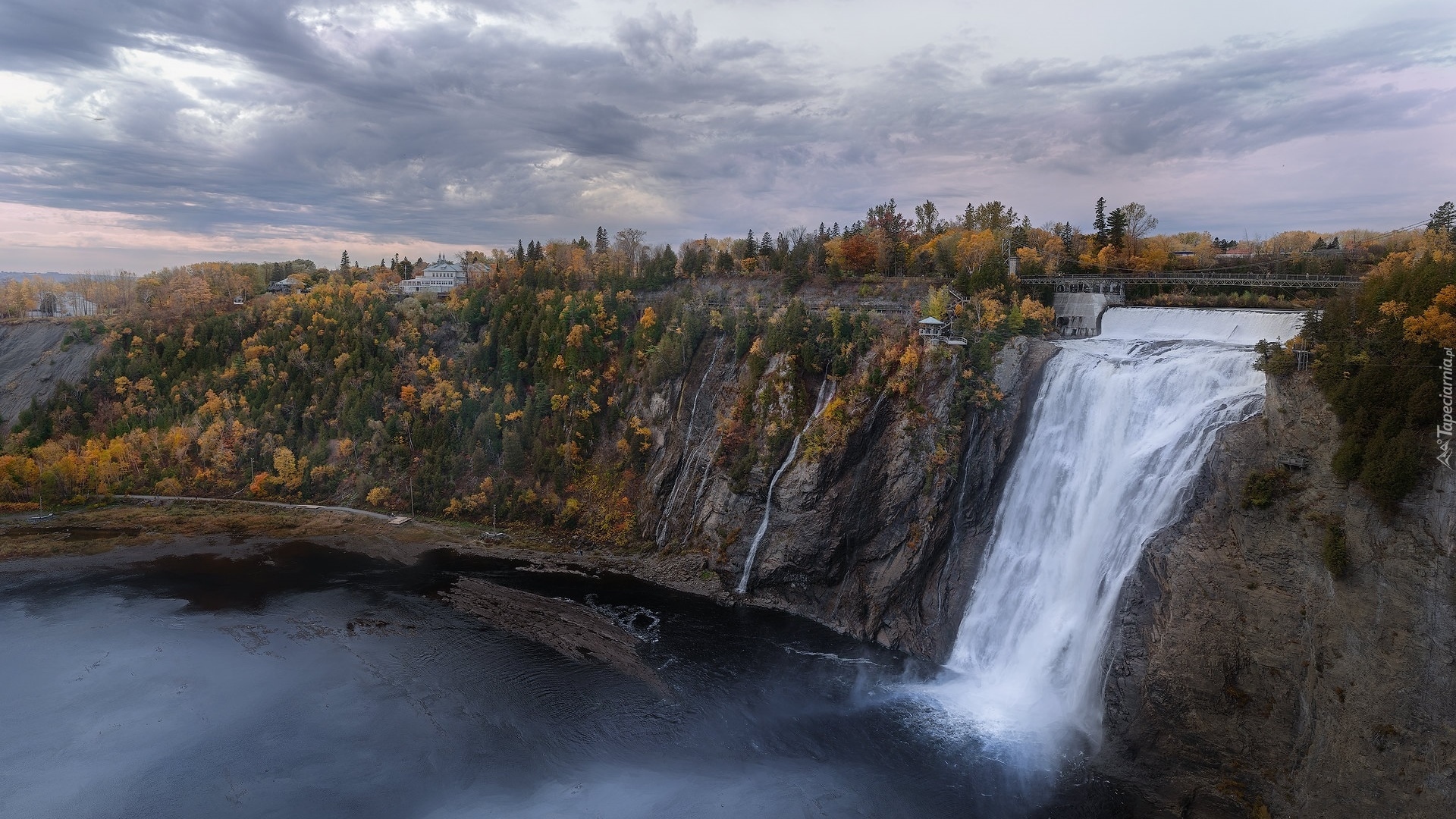 Wodospad, Montmorency Falls, Skały, Rzeka Montmorency, Drzewa, Quebec, Stany Zjednoczone