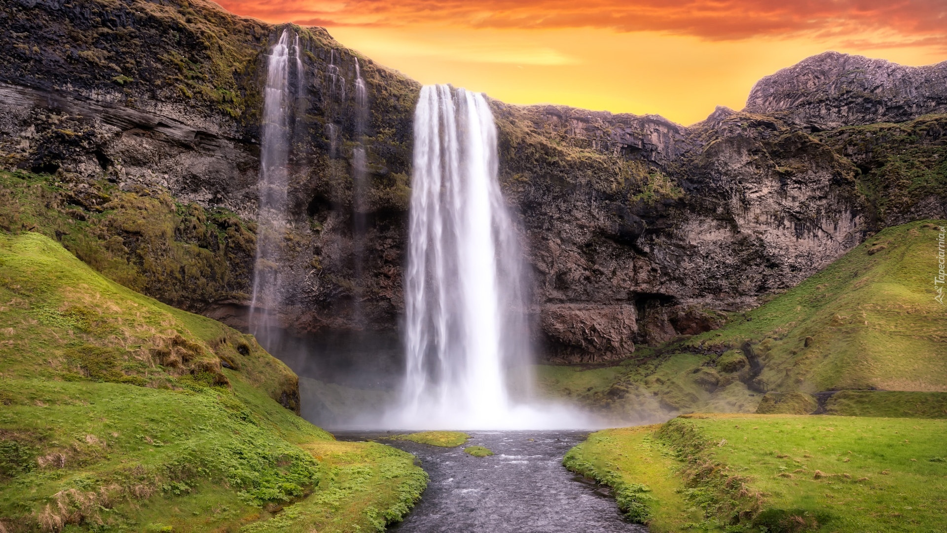 Islandia, Wodospad Seljalandsfoss, Skały, Rzeka, Wschód słońca