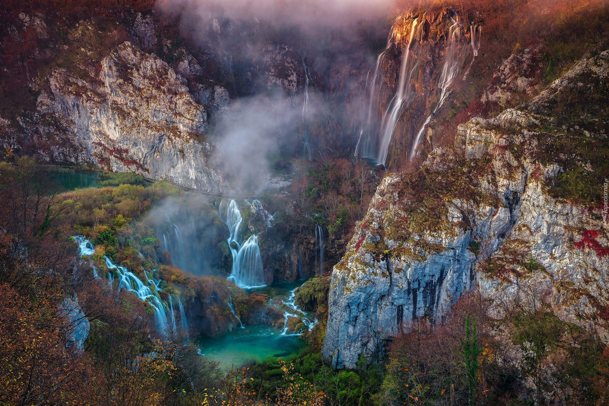 Chorwacja, Plitvice, Park Narodowy Jezior Plitwickich, Wodospad, Góry, Skały, Jeziora, Krzewy
