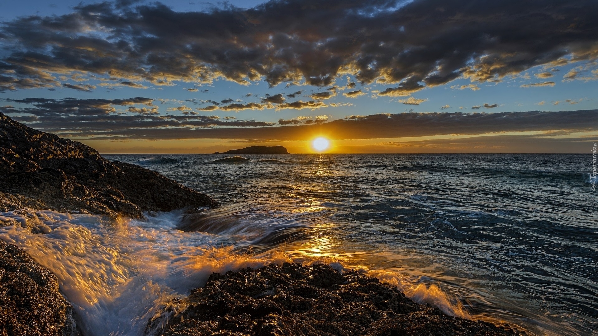 Australia, Nowa Południowa Walia, Przylądek Fingal Head, Ocean Spokojny, Morze, Skały, Wschód Słońca
