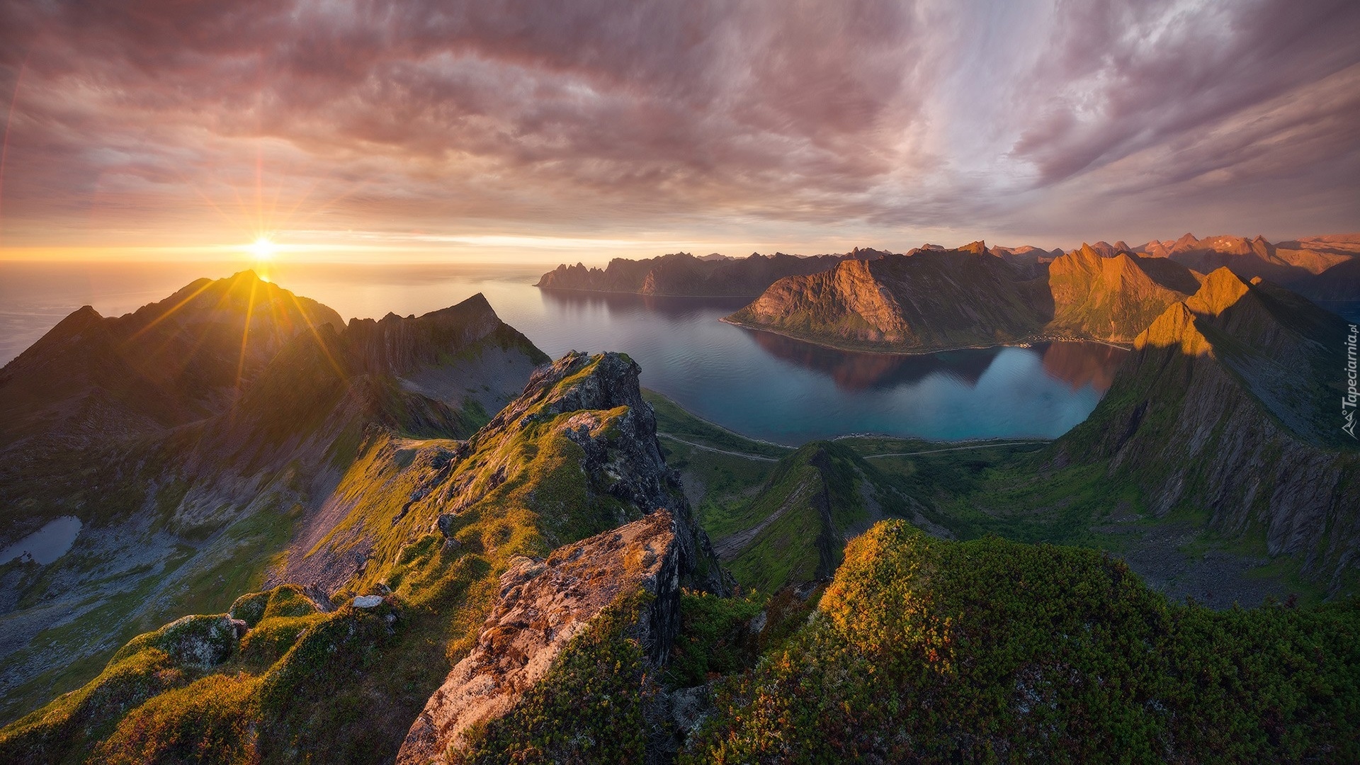 Norwegia, Lofoty, Góry, Promienie słońca