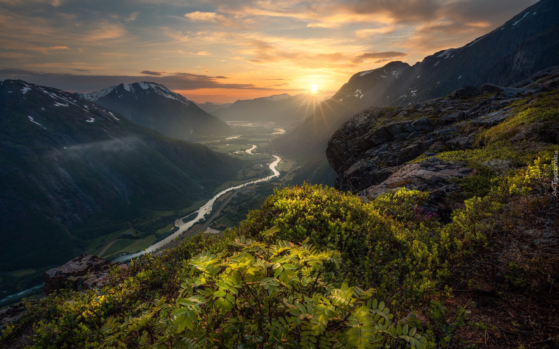Góry, Rzeka Rauma, Zachód słońca, Dolina, Romsdalen, Norwegia