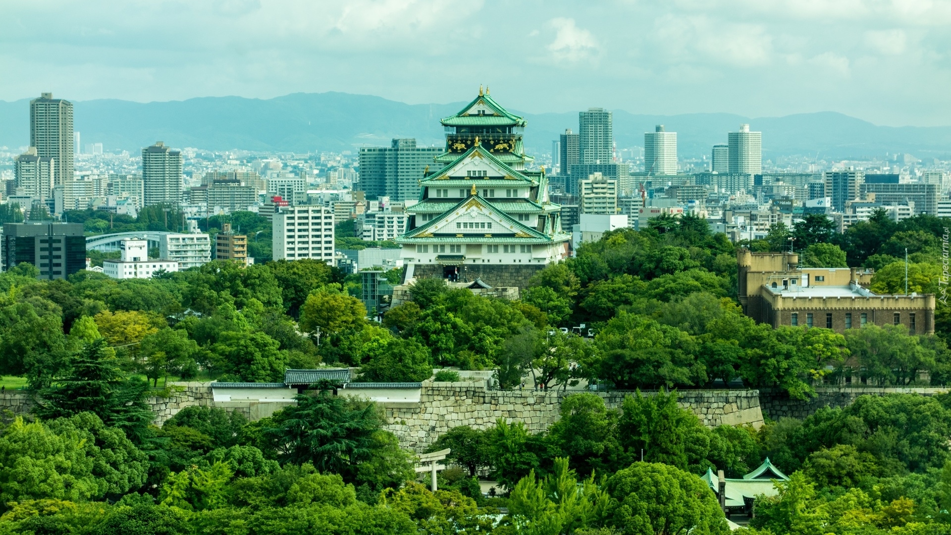 Zamek Osaka, Osaka-jo, Brokatowy zamek, Domy, Mur, Drzewa, Osaka, Japonia