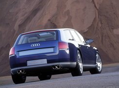 Audi Avantissimo, Tył