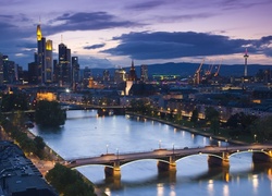 Frankfurt, Most, Rzeka, Miasto