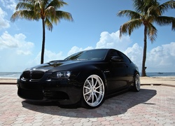 Czarne, BMW E90