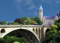 Luksemburg, Most Adolfa, Zamek