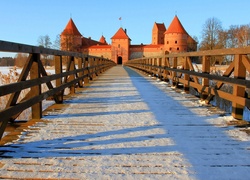 Zamek w Trokach, Troki, Litwa, Jezioro Galwe, Drewniany, Most