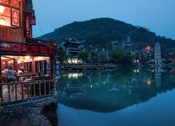 Restauracja, Rzeka, Góra, Chiny
