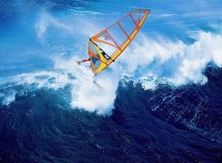 Windsurfing,deska na fali