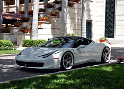 Biały, Samochód, Ferrari, 458 Italia, Dom, Kwiaty