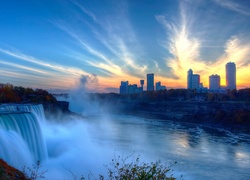 Wodospad, Niagara, Wieżowce, Zachód słońca