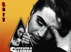 Gary Oldman,długie rzęsy, nóż