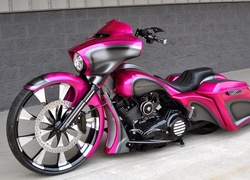 Harley, Pink Street Glide