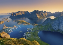 Norwegia, Lofoty, Z lotu ptaka, Morze, Góry