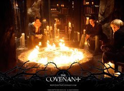 The Covenant, świece, ogień, księgi, chłopacy