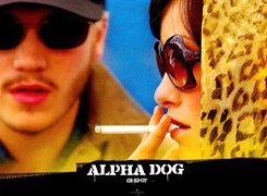 Alpha Dog, kobieta, papieros, mężczyzna
