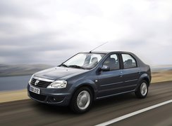Dacia Logan, Sedan