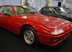 Czerwone, Ferrari 412, Podnoszone, Lampy