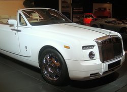 Biały, Rolls-Royce Phantom Drophead