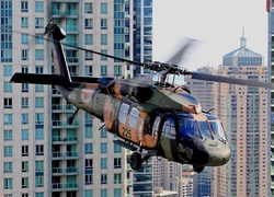 Sikorsky UH-60 Black Hawk, Miasto