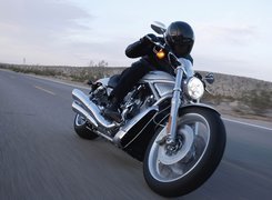 Harley Davidson V-Rod, Lampa, Przednia