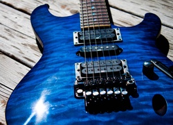 Niebieska, Gitara, Elektryczna