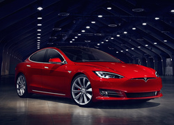 Czerwona Tesla Model S P100 rocznik 2016