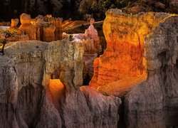 Park Narodowy Bryce Canyon, Stany Zjednoczone, Stan Utah, Góry, Skały