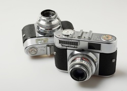Dwa aparaty fotograficzne Voigtländer Vito BL z lat 1956-1960