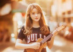 Dziewczyna z ukulele