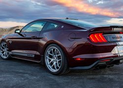 Ford Mustang Shelby Super Snake tył