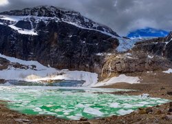 Góry, Góra, Mount Edith Cavell, Lodowiec, Angel Glacier, Jezioro, Kry, Park Narodowy Jasper, Alberta, Kanada