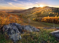 Góry Ałtaj jesienią
