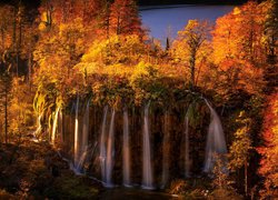Park Narodowy Jezior Plitwickich, Chorwacja, Wodospady, Drzewa, Jesień