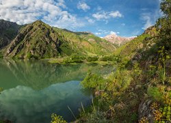 Góry, Jezioro Urunghach, Roślinność, Chmury, Czatkalski Rezerwat Biosfery, Uzbekistan